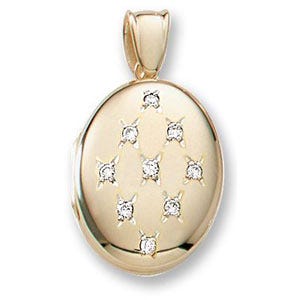18k Premium Weight Yellow Gold Diamond Oval Locket