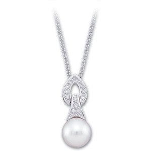 Freshwater Cultured Pearl and Diamond Pendant