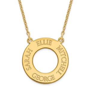 Personalized Mother's Disc with up to 4 Names & Chain Included