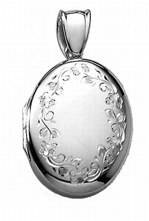 14k White Gold Premium Oval Photo Locket