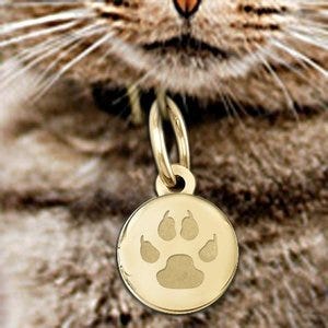 Cat's Paw Print Round Picture Locket