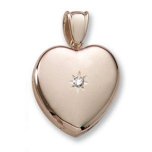 18k Premium Weight Yellow Gold Heart Picture w/ 7pt. Diamond Locket