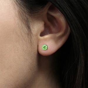 Pair of 5mm Emerald Stud Earrings