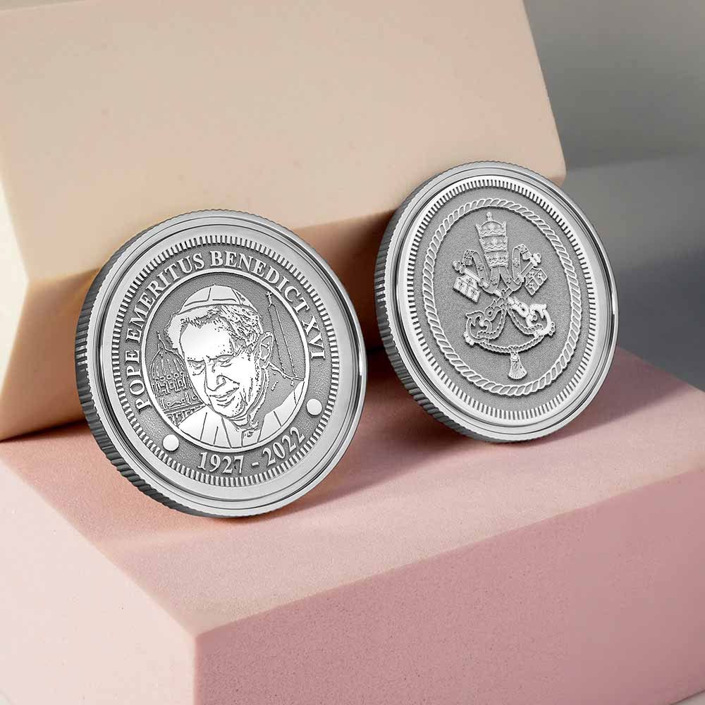 Pope Emeritus Benedict XVI Memorial Commemorative Pocket Coin / Keepsake