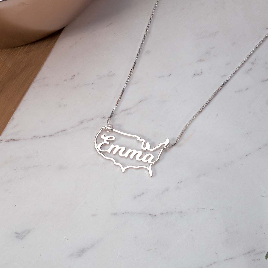 Personalized U.S. Pendant w/ Name