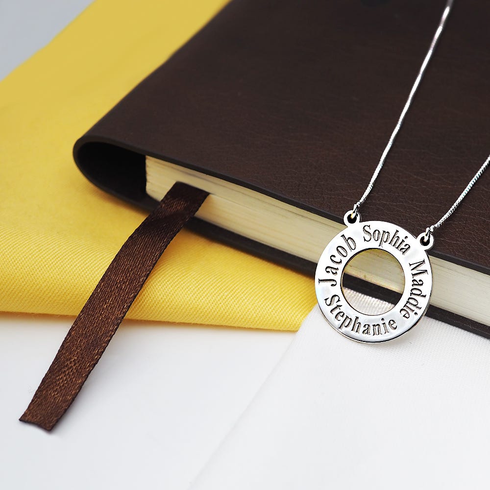 Personalized Mother's Disc with up to 4 Names & Chain Included
