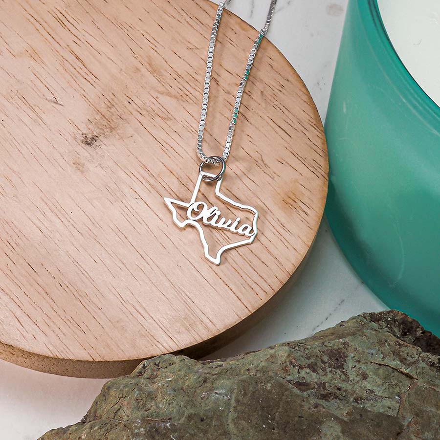 Personalized Texas State Pendant w/ Name
