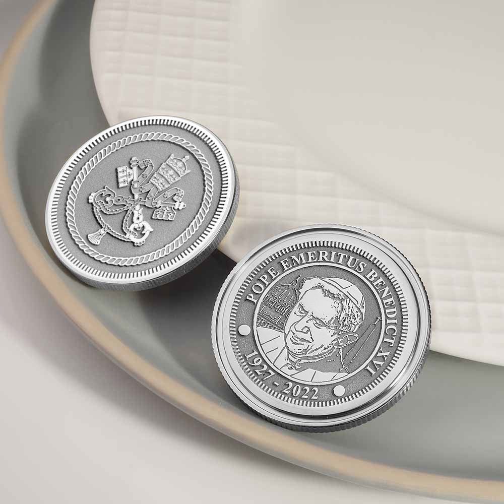 Pope Emeritus Benedict XVI Memorial Commemorative Pocket Coin / Keepsake