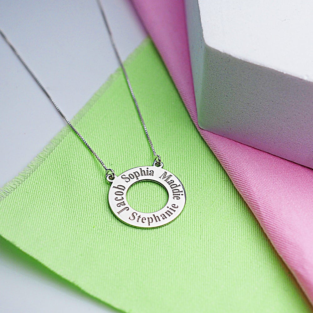 Personalized Mother's Disc with up to 4 Names & Chain Included
