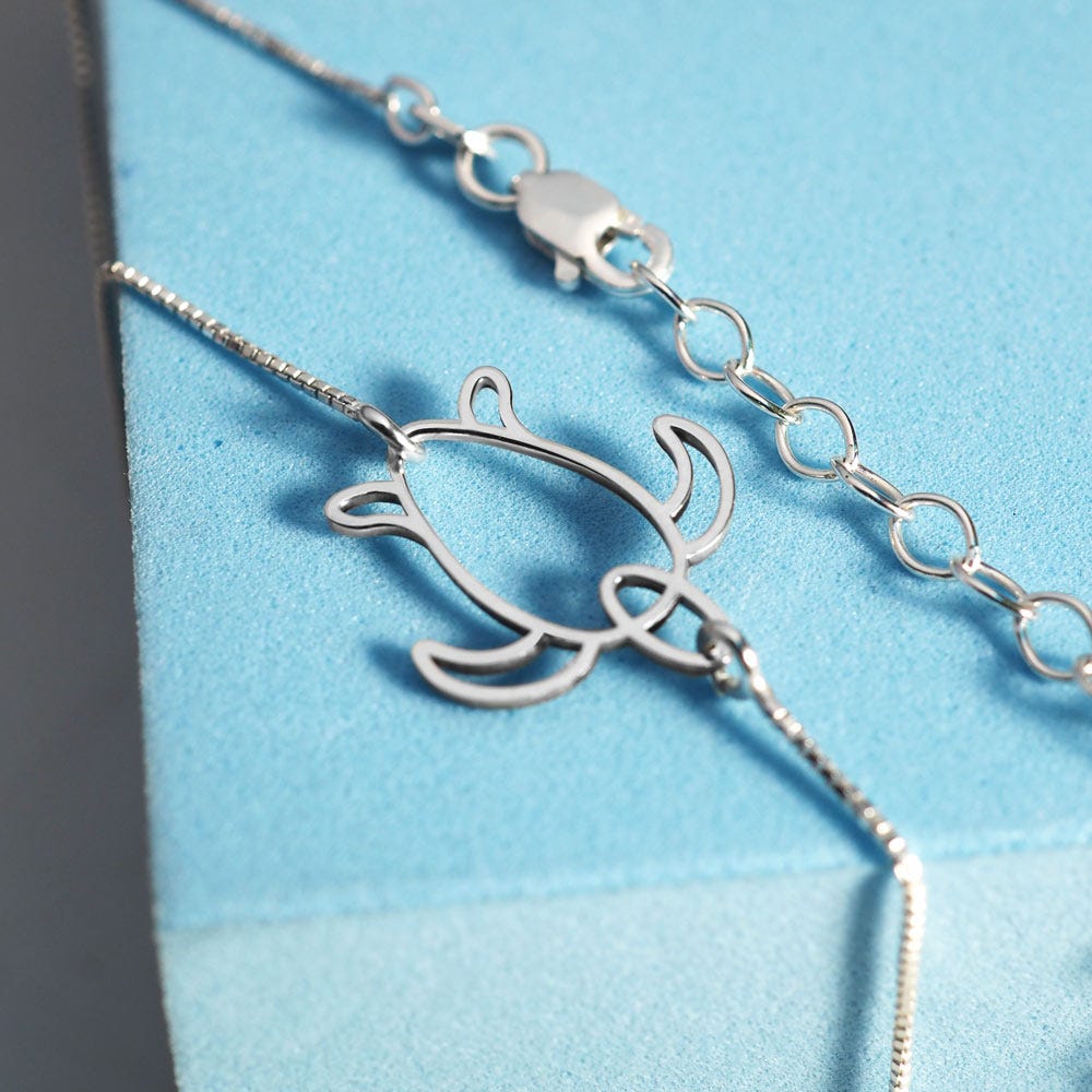 Sleek Sea Turtle Anklet