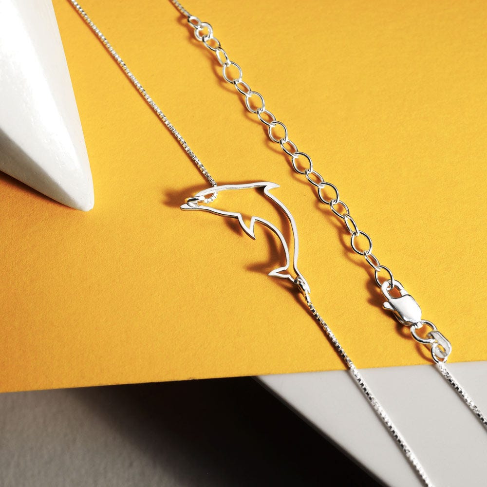 Dainty Dolphin Anklet
