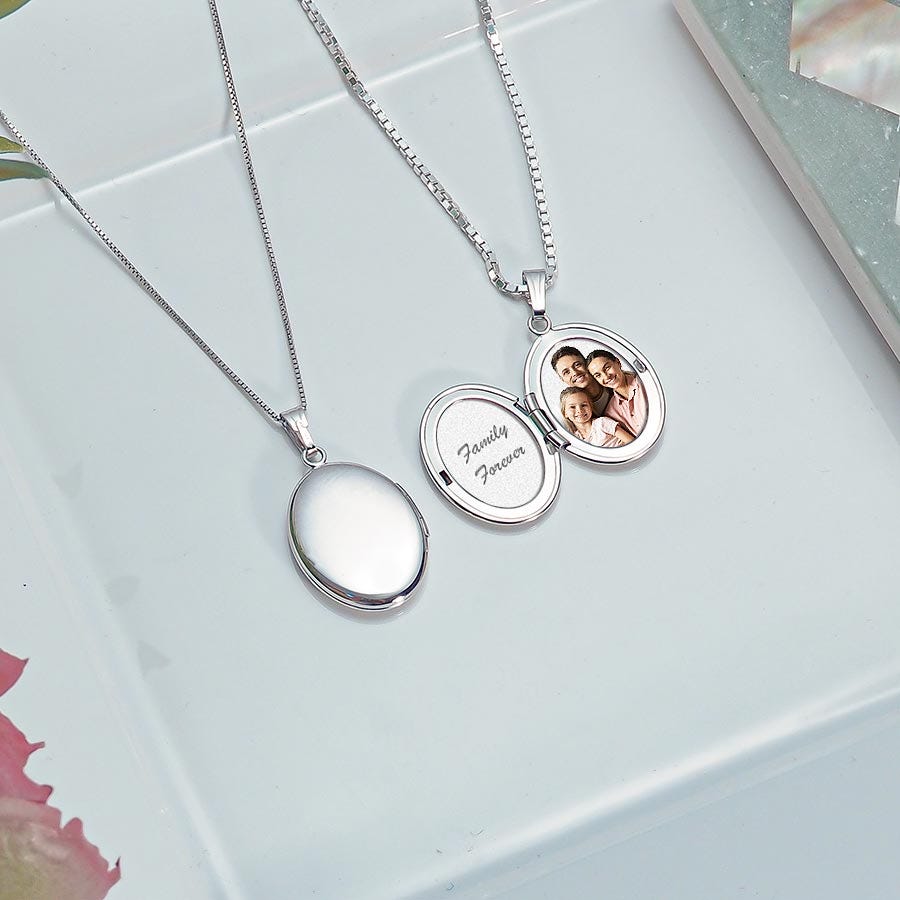 14k White Gold Oval Locket