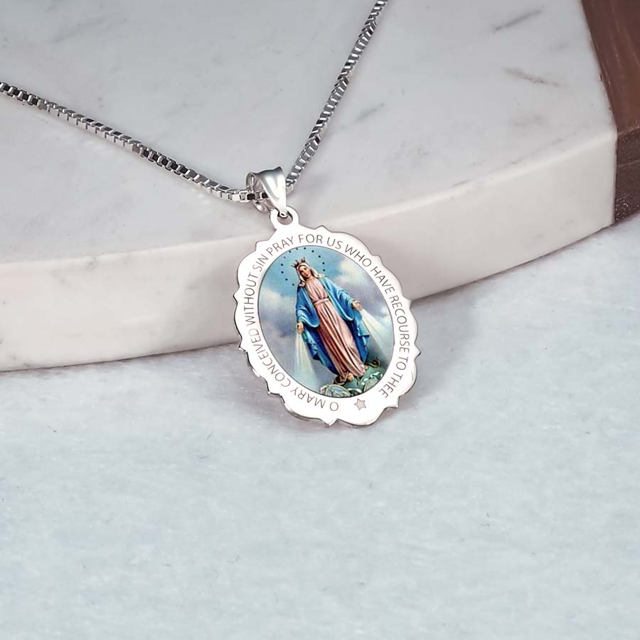 Miraculous Medal Scalloped Oval Color "EXCLUSIVE"