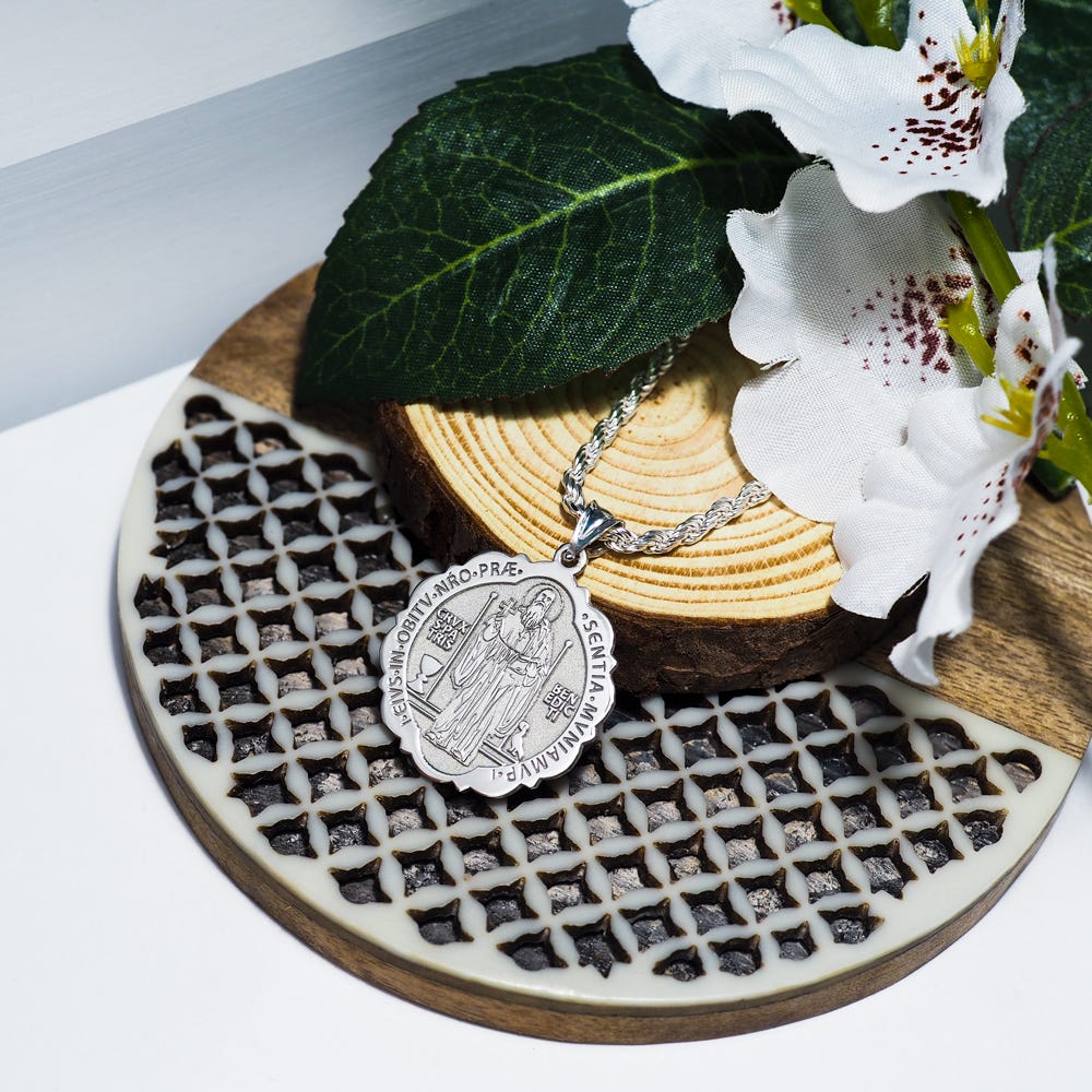 Saint Benedict Scalloped Round Religious Medal "EXCLUSIVE"