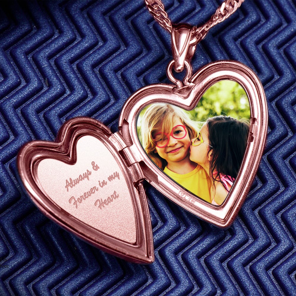 14k Rose Gold Classic Heart Photo Locket